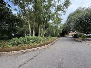 Photo 1- click for photo gallery